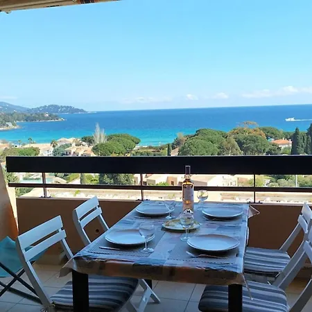 T2 In Saint-clair - Exceptional View! Rated 3 Apartman *