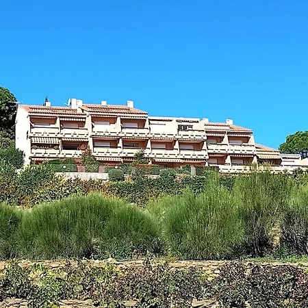 T2 In Saint-clair - Exceptional View! Rated 3 *